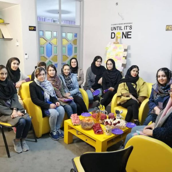 یلدا دسته جمعی